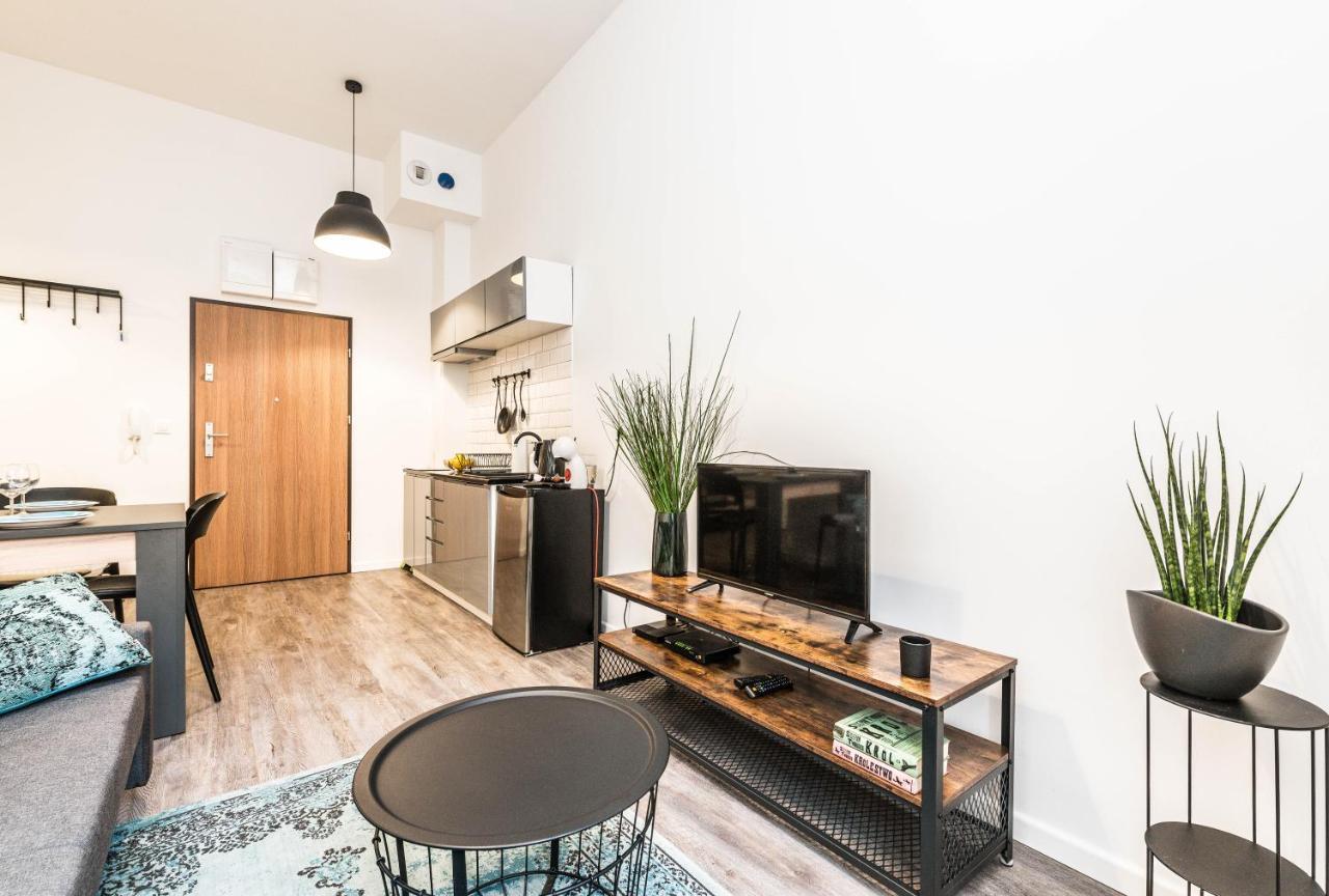 Apartament W Sercu Miasta Poznan Garbary 31 Exterior foto